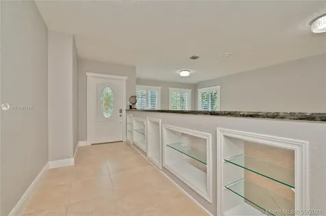 18201 SW 70th Place Southwest Ranches FL 33331