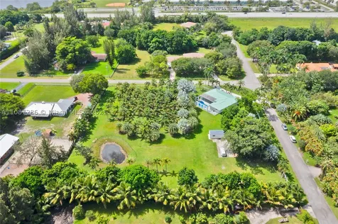18201 SW 70th Place Southwest Ranches FL 33331