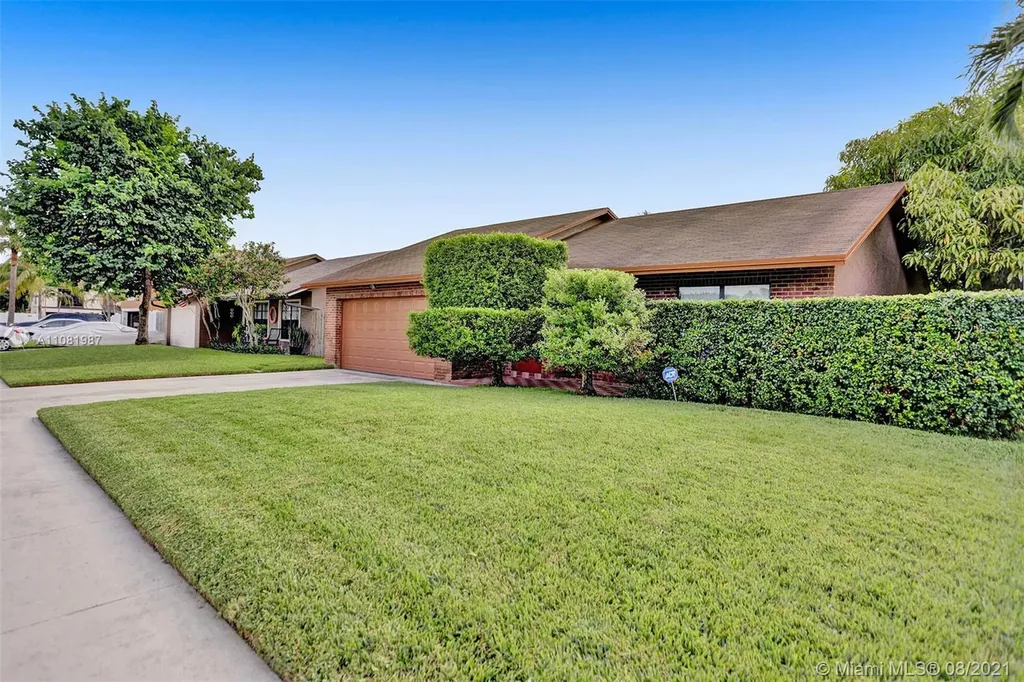404 SW 75th Terrace North Lauderdale FL 33068