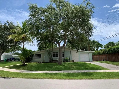 9030 SW 197th Street Cutler Bay FL 33157