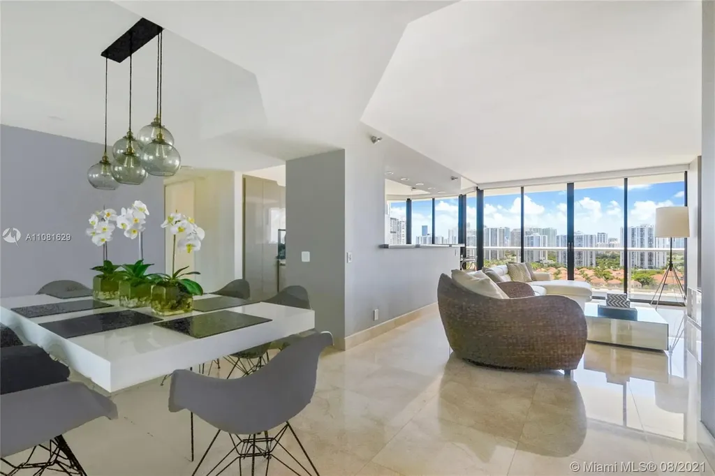 3640 Yacht Club Drive Aventura FL 33180