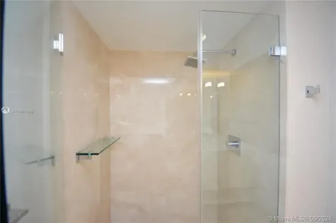 3640 Yacht Club Drive Aventura FL 33180