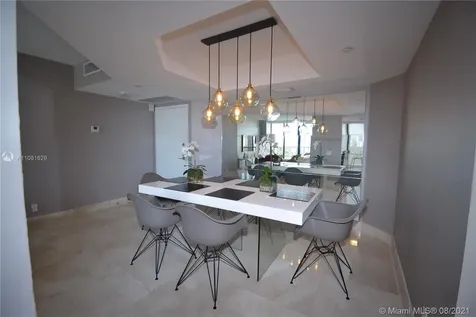 3640 Yacht Club Drive Aventura FL 33180