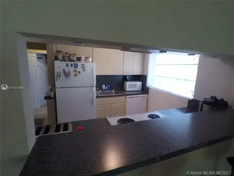 611 Michigan Avenue Miami Beach FL 33139