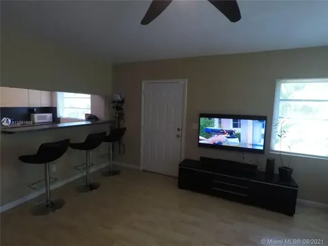 611 Michigan Avenue Miami Beach FL 33139