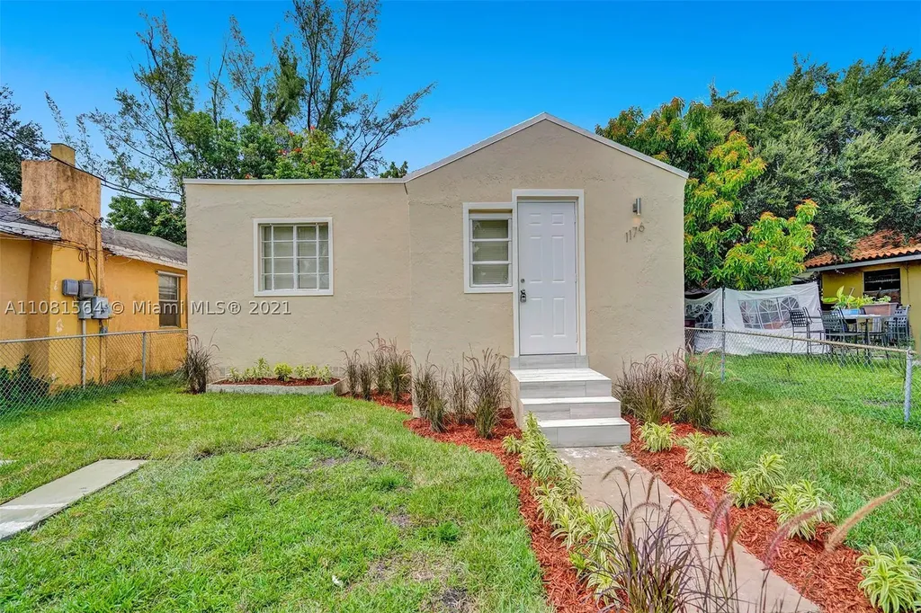 1176 NW 58th Terrace Miami FL 33127