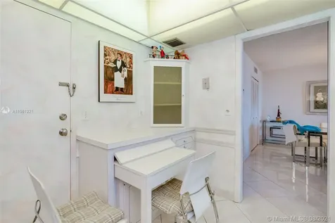2000 S Ocean Boulevard Lauderdale By The Sea FL 33062