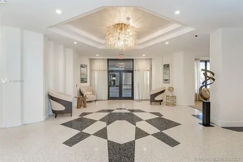2000 S Ocean Boulevard Lauderdale By The Sea FL 33062
