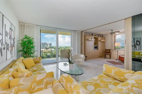 2000 S Ocean Boulevard Lauderdale By The Sea FL 33062