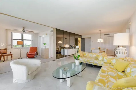 2000 S Ocean Boulevard Lauderdale By The Sea FL 33062