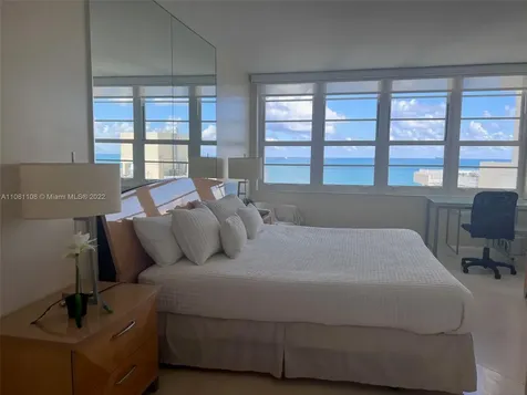 100 Lincoln Road Miami Beach FL 33139