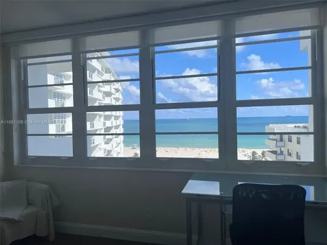 100 Lincoln Road Miami Beach FL 33139