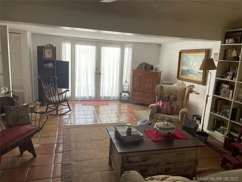 5921 SW 28th Street Miami FL 33155