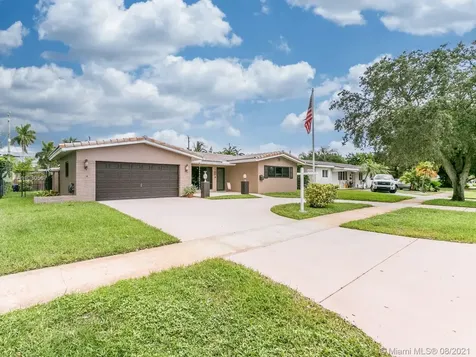 5029 Tyler Street Hollywood FL 33021