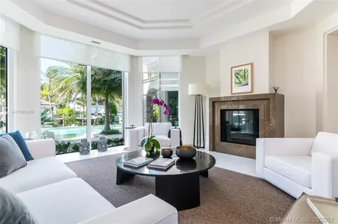 38 Isla Bahia Drive Fort Lauderdale FL 33316
