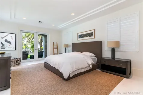 38 Isla Bahia Drive Fort Lauderdale FL 33316