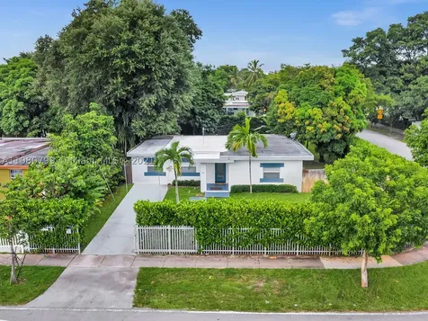 671 NE 140th Street North Miami FL 33161