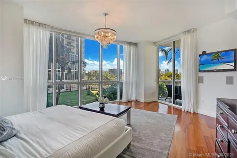 18101 Collins Avenue Sunny Isles Beach FL 33160