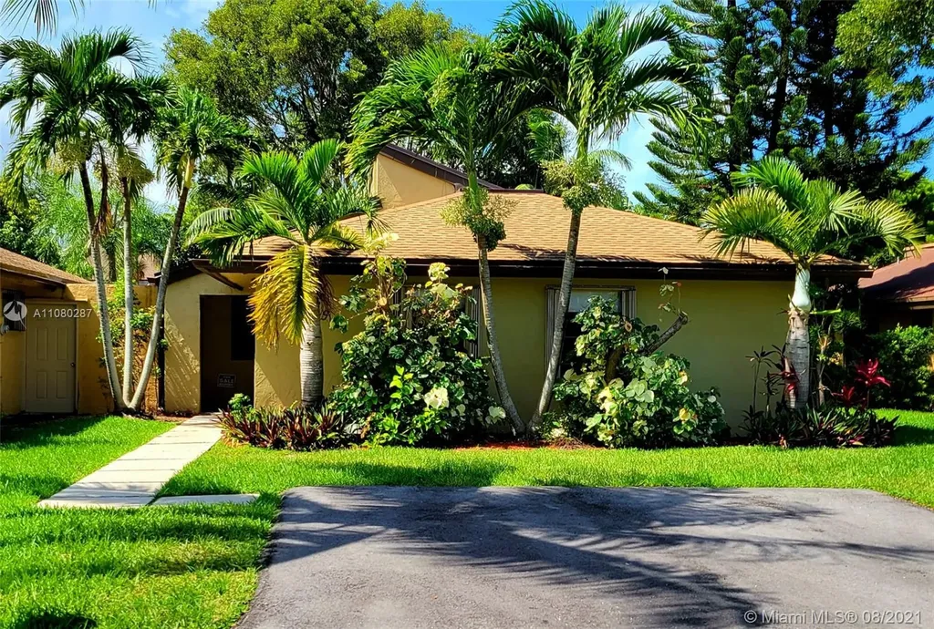 9109 SW 129th Lane Miami FL 33176