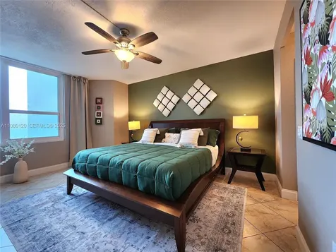 3505 S Ocean Drive Hollywood FL 33019