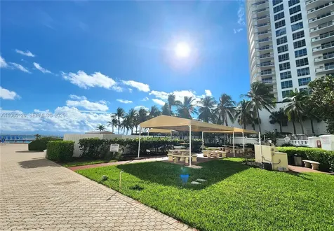 3505 S Ocean Drive Hollywood FL 33019