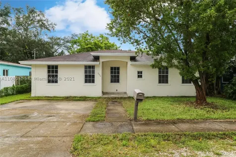 3070 NW 44th Street Miami FL 33142