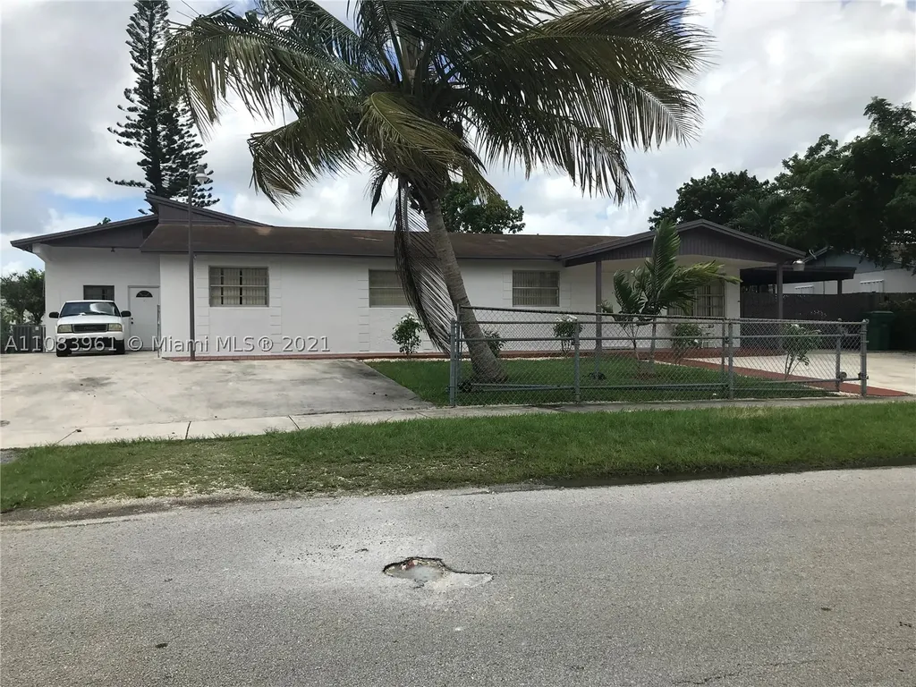 15300 SW 307th Road Homestead FL 33033