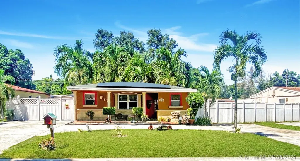 6329 Fletcher Street Hollywood FL 33023