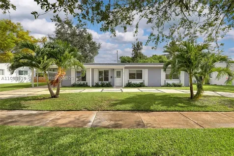 8971 SW 192nd Drive Cutler Bay FL 33157