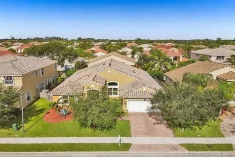1528 SW 189th Terrace Pembroke Pines FL 33029