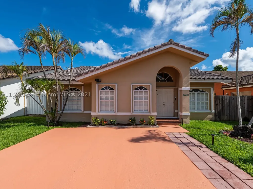13563 SW 183rd Terrace Miami FL 33177