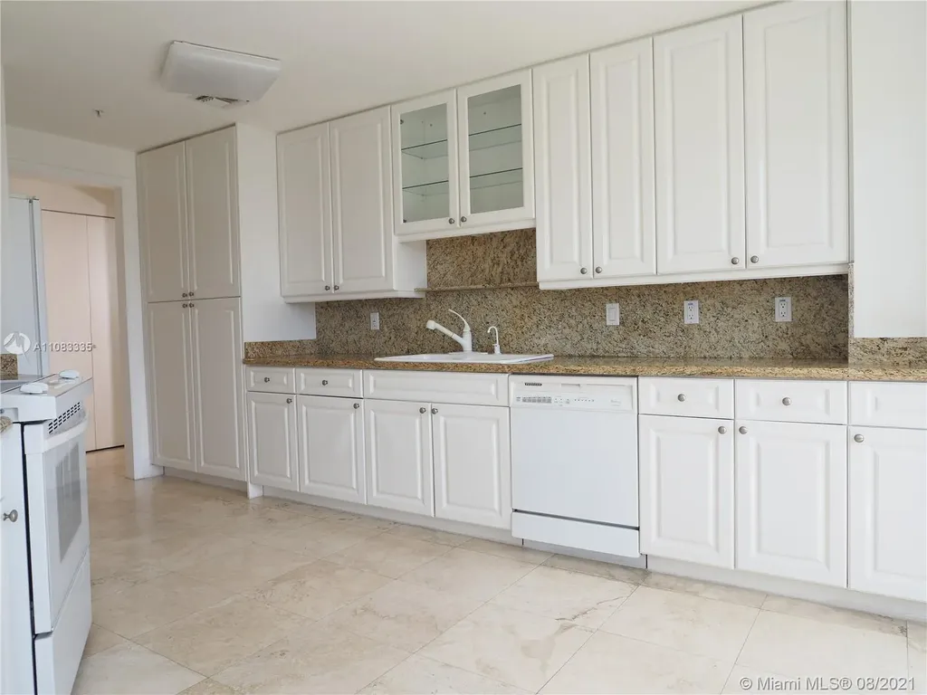 848 Brickell Key Drive Miami FL 33131