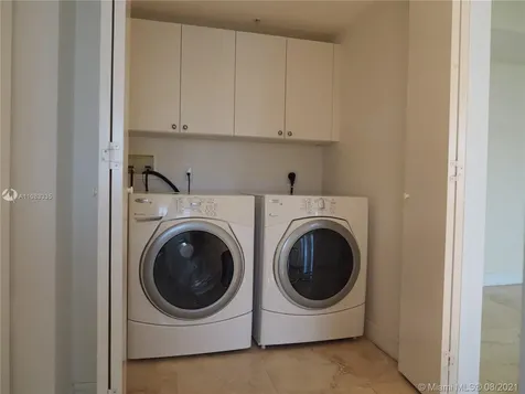 848 Brickell Key Drive Miami FL 33131