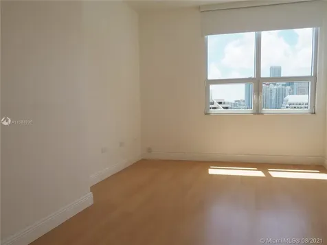 848 Brickell Key Drive Miami FL 33131