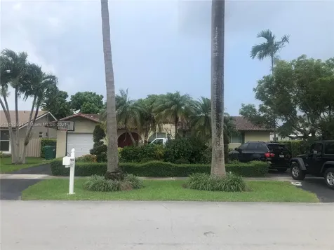 13271 SW 1st Street Miami FL 33184