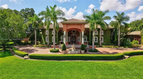 13450 Mustang Trail Southwest Ranches FL 33330
