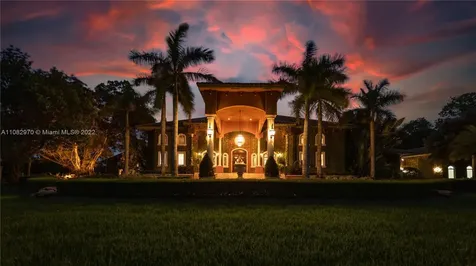 13450 Mustang Trail Southwest Ranches FL 33330