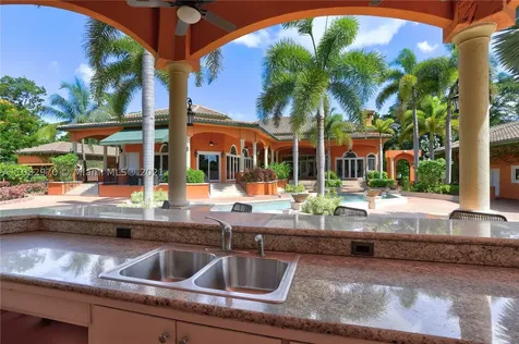 13450 Mustang Trail Southwest Ranches FL 33330