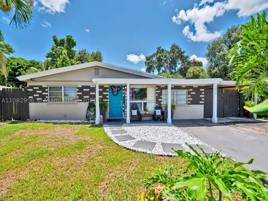 5830 Atlanta Street Hollywood FL 33021