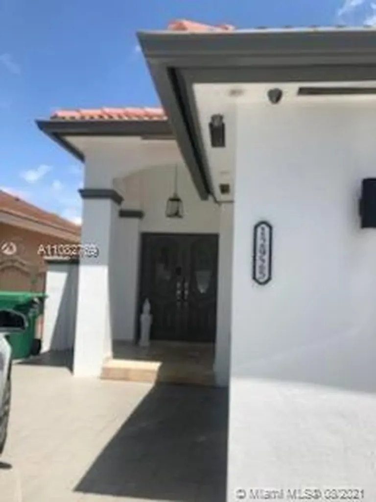 12925 NW 8th Lane Miami FL 33182