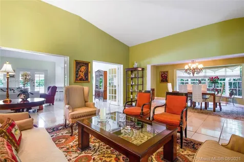 560 Hampton Lane Key Biscayne FL 33149
