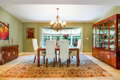 560 Hampton Lane Key Biscayne FL 33149