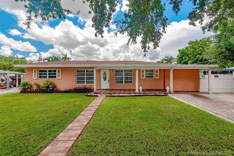 865 Fairway Drive Plantation FL 33317