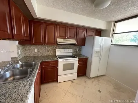 109 Lake Emerald Drive Oakland Park FL 33309