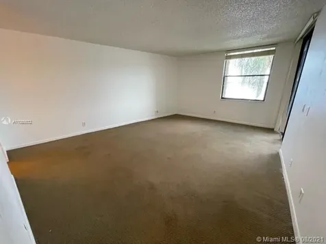 109 Lake Emerald Drive Oakland Park FL 33309