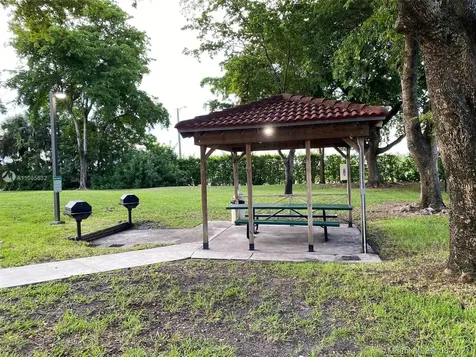 109 Lake Emerald Drive Oakland Park FL 33309