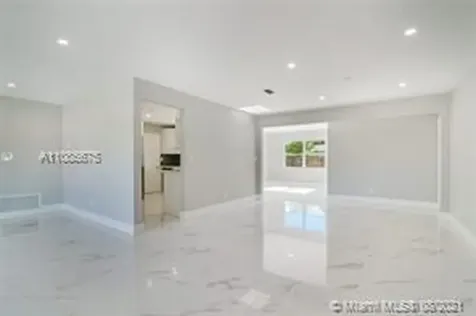3010 NW 44th Avenue Lauderdale Lakes FL 33313