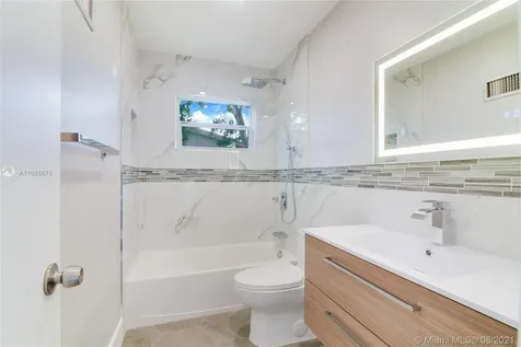 3010 NW 44th Avenue Lauderdale Lakes FL 33313