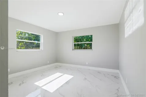 3010 NW 44th Avenue Lauderdale Lakes FL 33313