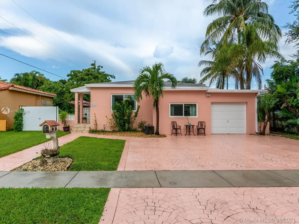 3942 NW 58th Place Virginia Gardens FL 33166